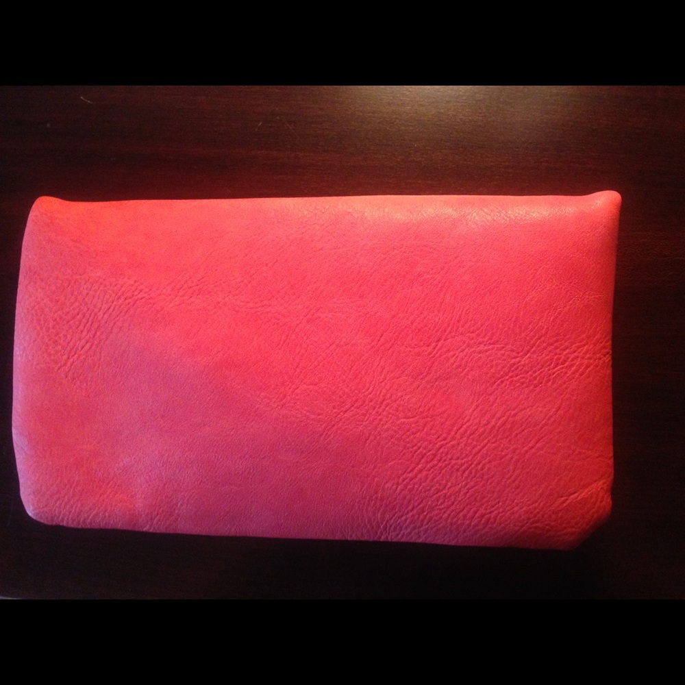 🌷 Large Envelope Clutch 🌷 - Picture 2 of 7